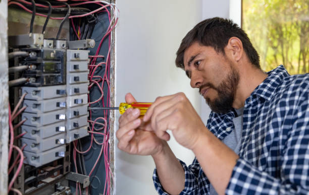 Best Emergency Electrical Repair  in Roscoe, IL